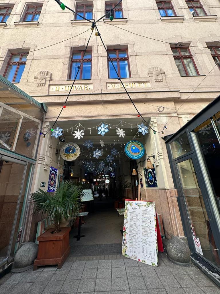 Apartment At Gozsdu Courtyard #Partyzone #Downtown #Freeparking Budapest Extérieur photo